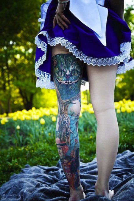 tattoo leg